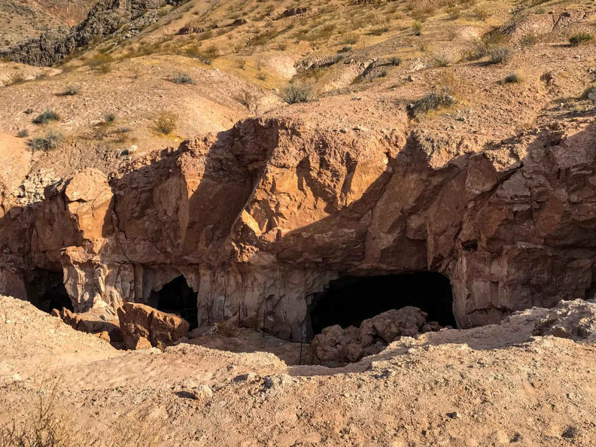White Star mines photo 5