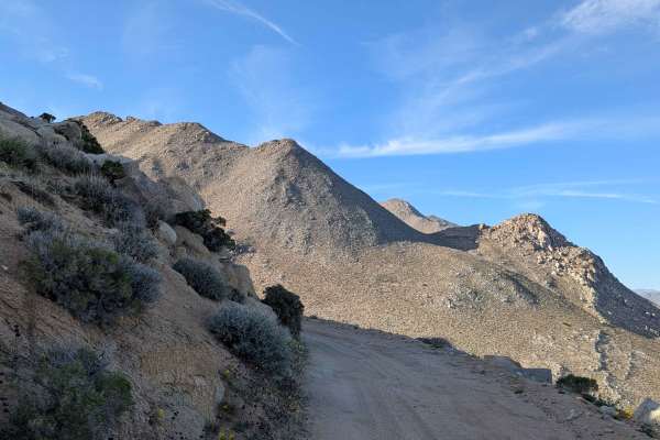 Aquaduct Service Road Grapevine - BLM LA1