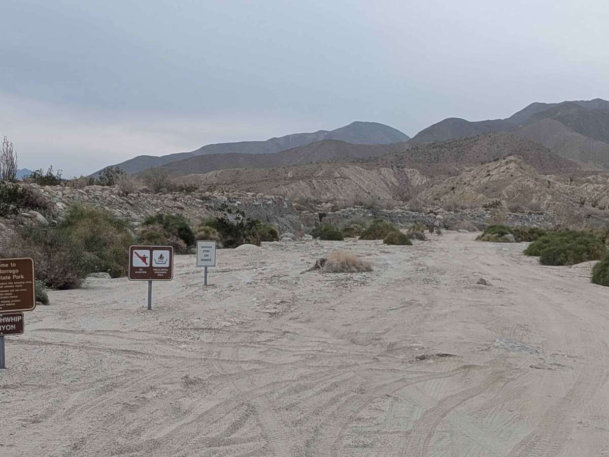 Coachwhip Canyon photo 2