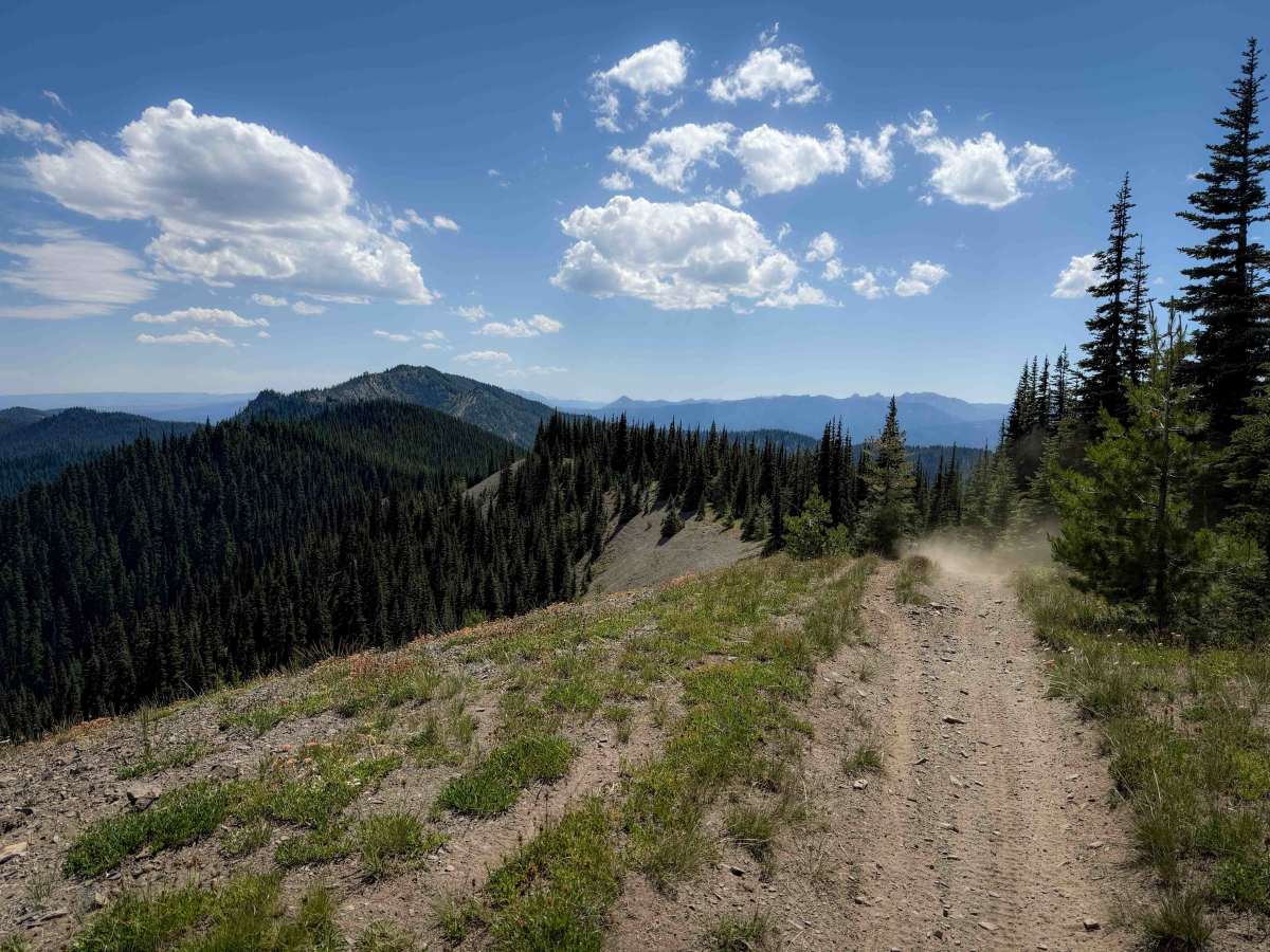 North Ridge 1321 photo 6