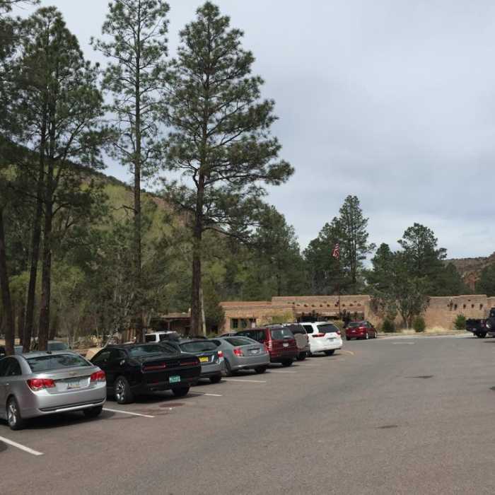 Near Alcove House Trail