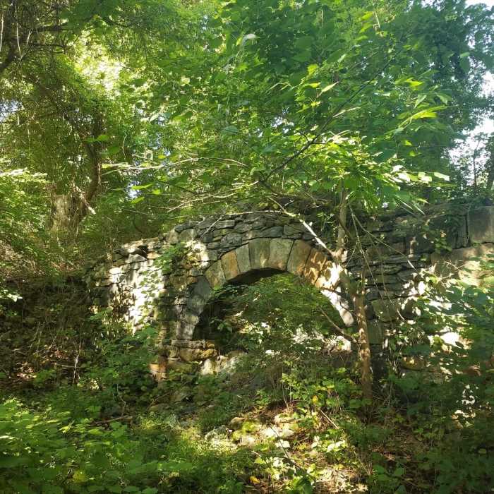 Interesting ruins of a small 18th century stone cottage. Near Tyler Arboretum Loop