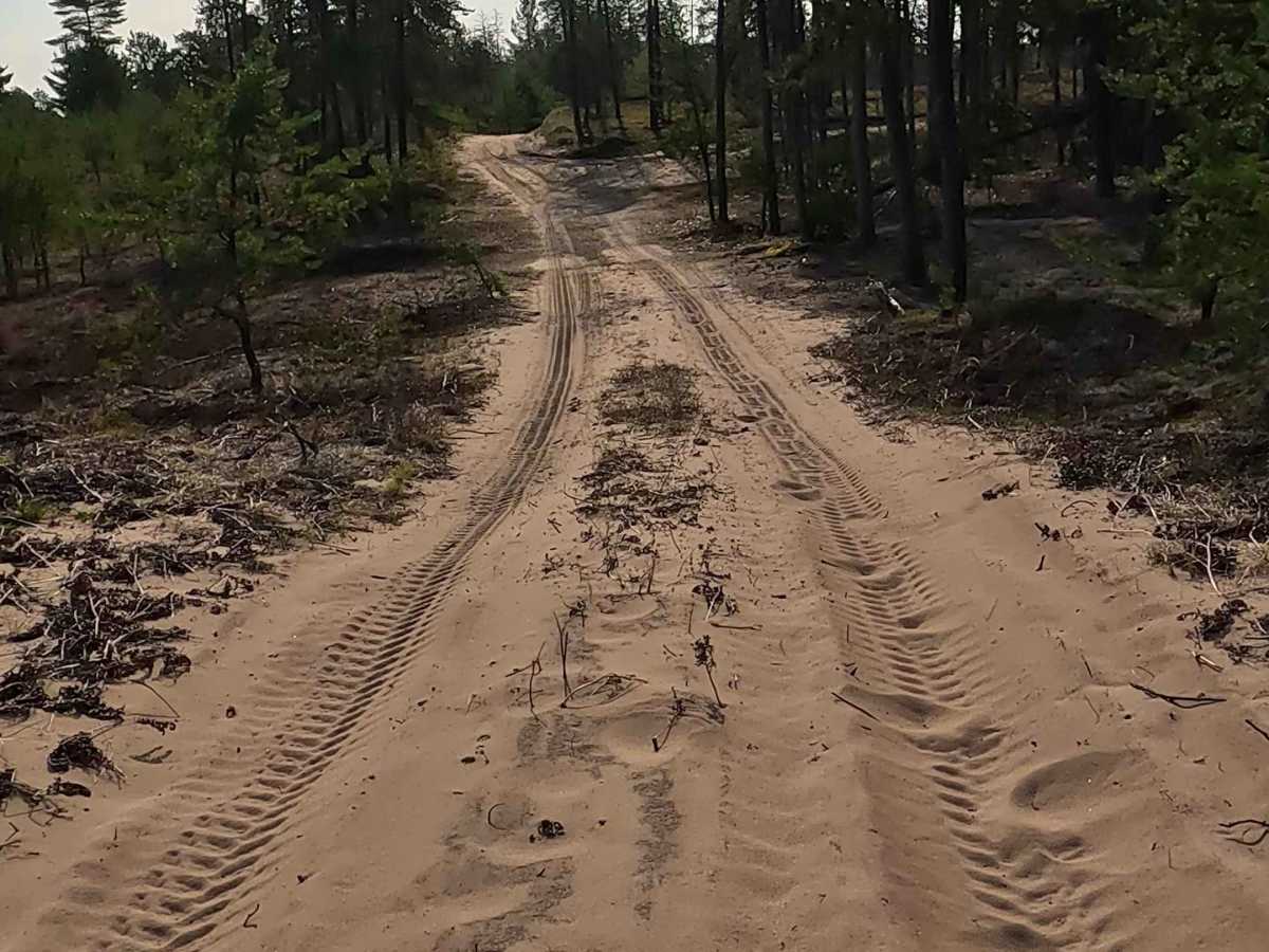 Vermillion Spur South photo 2