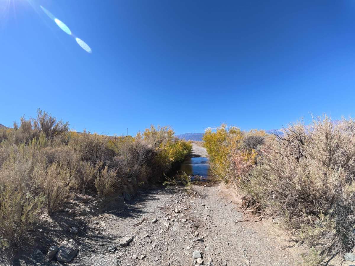 Silver Canyon Road trail photo