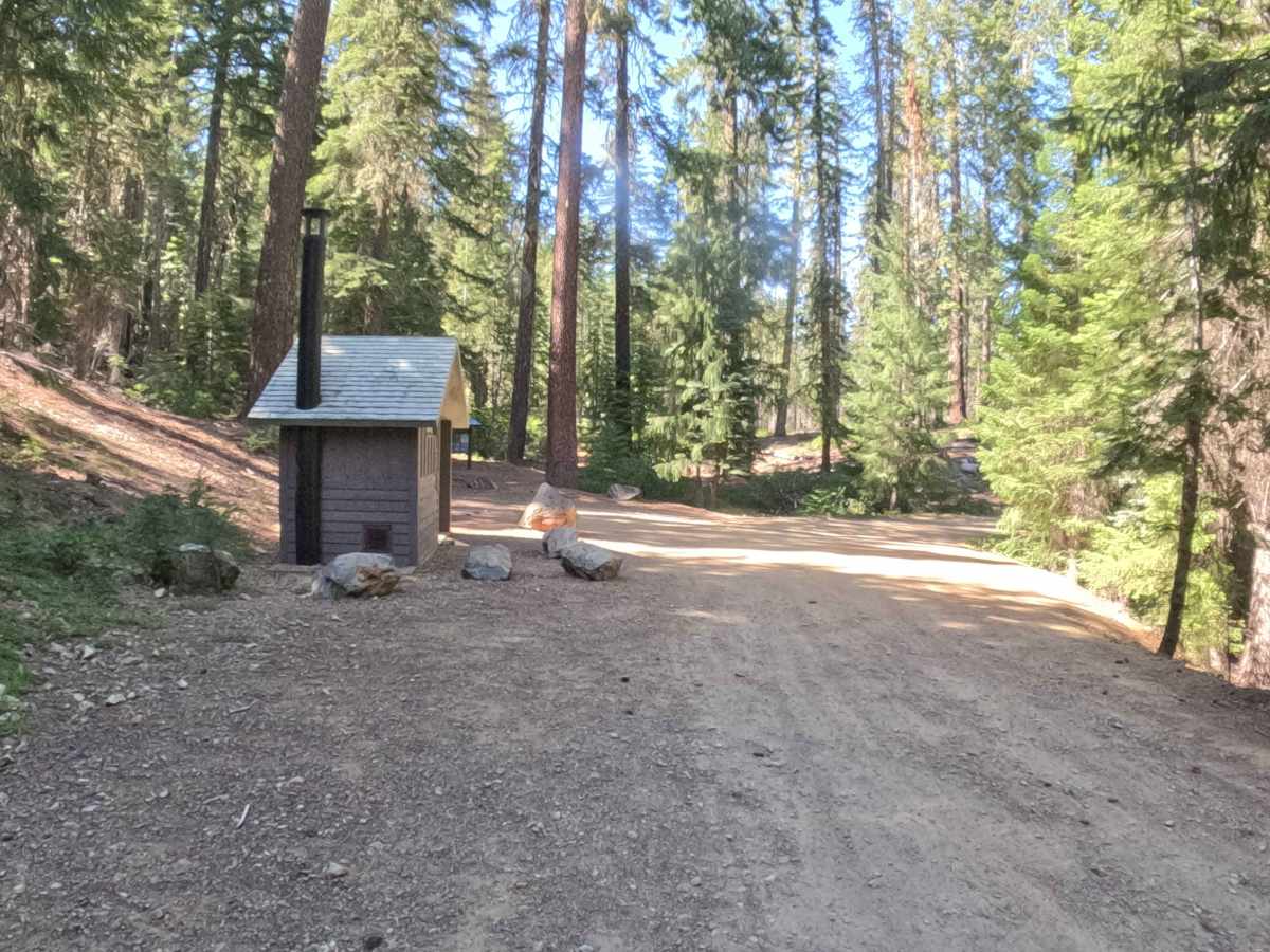 Kelly Lake - FS 18N34 trail photo