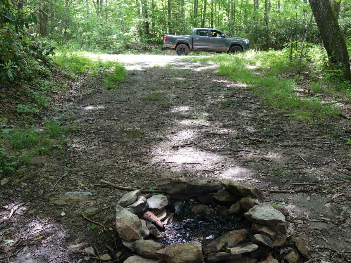 Brown Gap Road trail photo