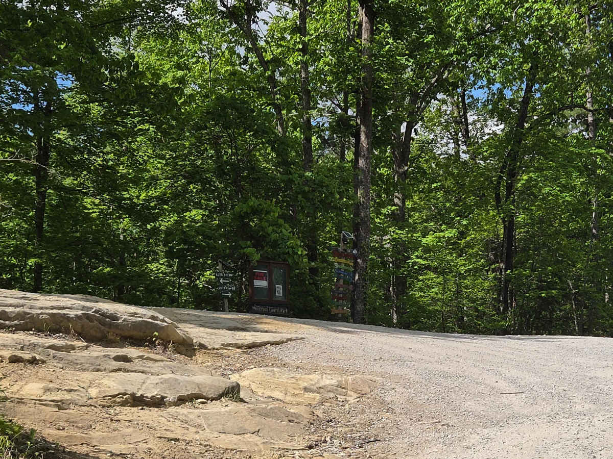 Indian Valley/Arrowhead Trace photo 2