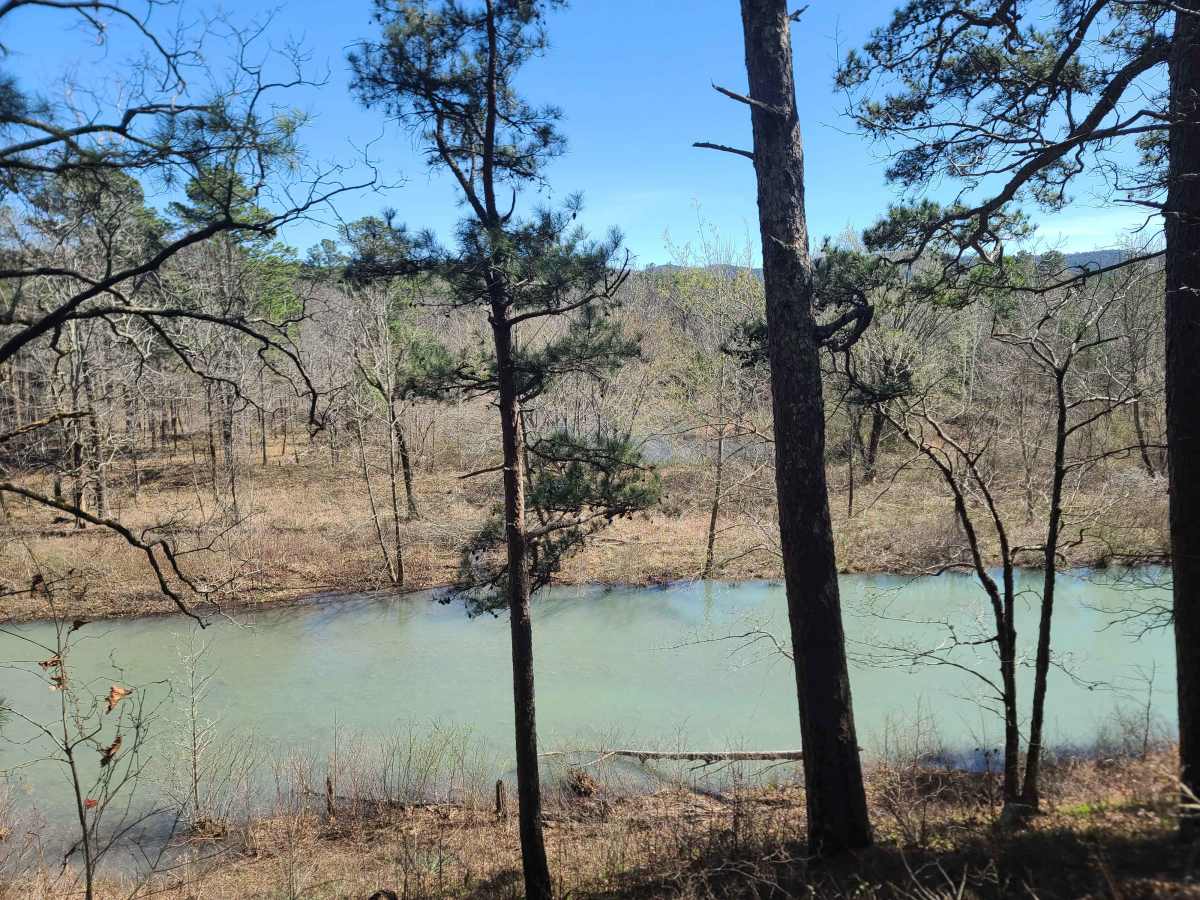 Eagle Gap Road South photo 3