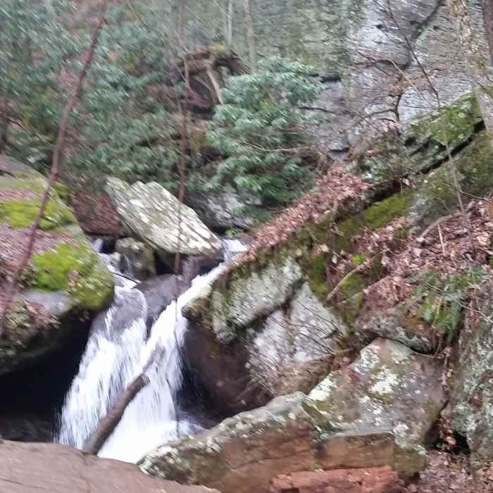 Near Raven Cliffs Falls