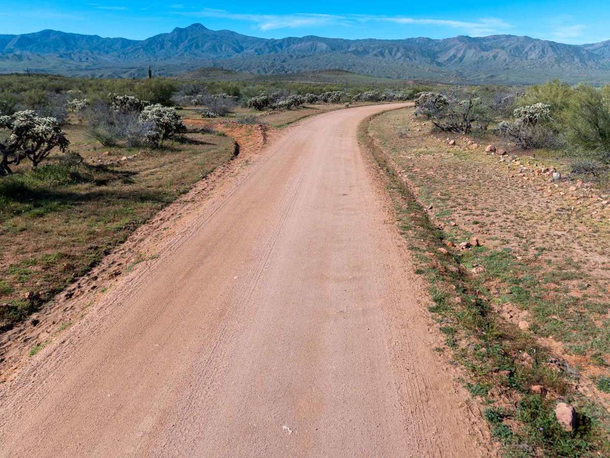  Gratham Ranch Road trail photo