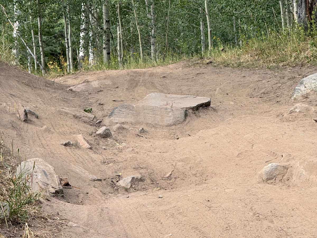 Hinman Lake Road photo 6