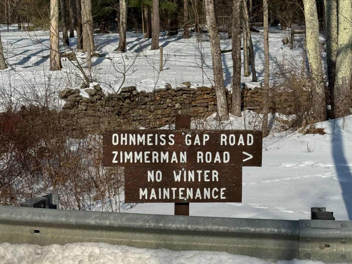 Ohnmeiss Gap Road trail photo