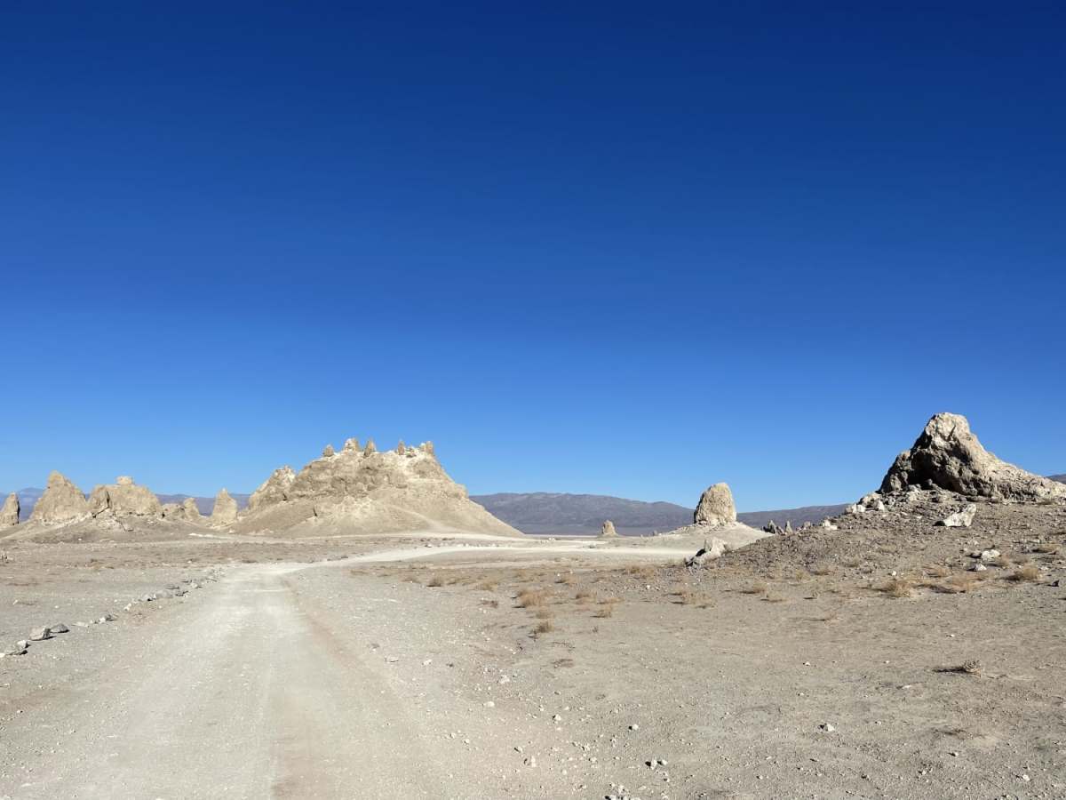 Trona Pinnacles Scenic Loop East (Easy) photo 3