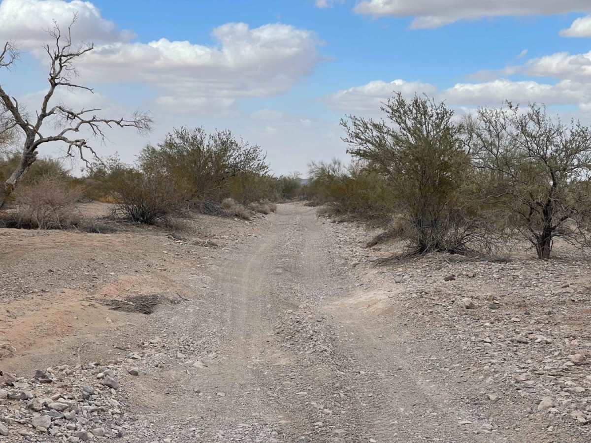AXPT Bouse to Southern Cross Mine photo 2