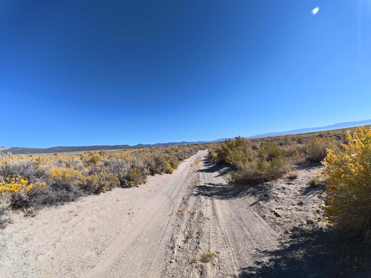 Dechambeau Hot Springs trail photo