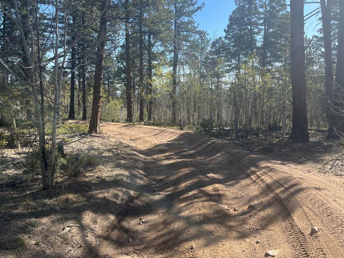 Dist Boundary Road photo 5