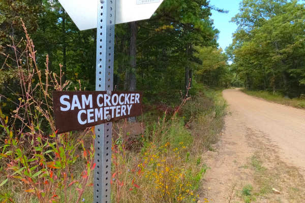 Sam Crocker Cemetery - CR 80