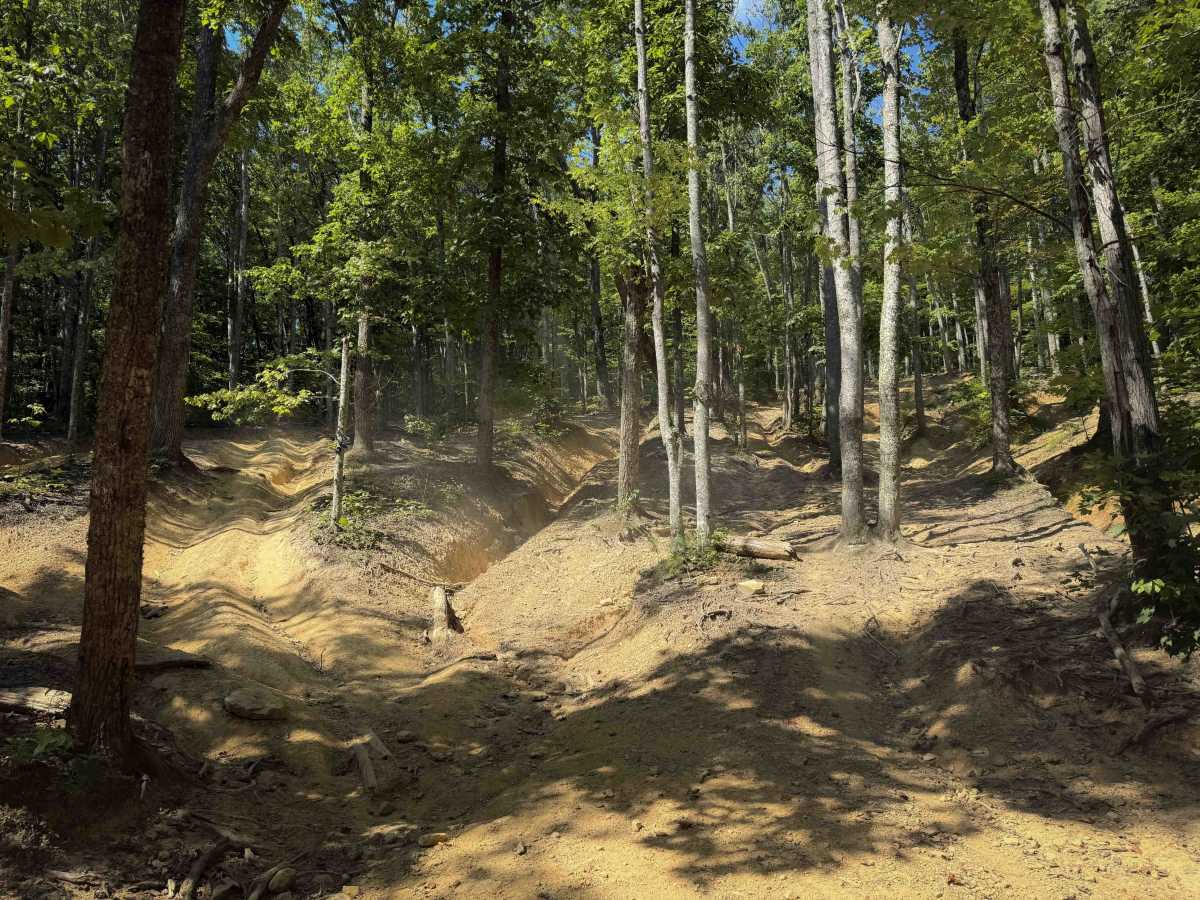 High Rock Trail photo 4