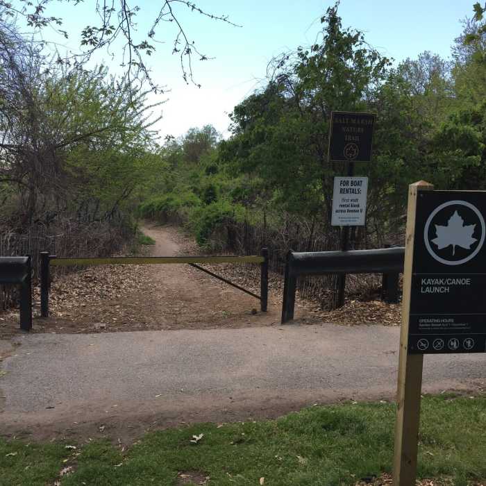 Near Marine Park: West Loop