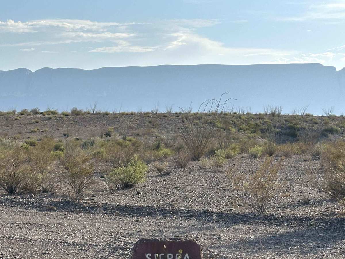 Sierra Chino trail photo