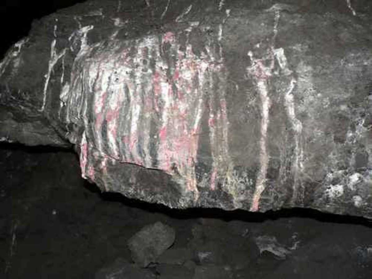 Pucker Ridge Bat Cave photo 2