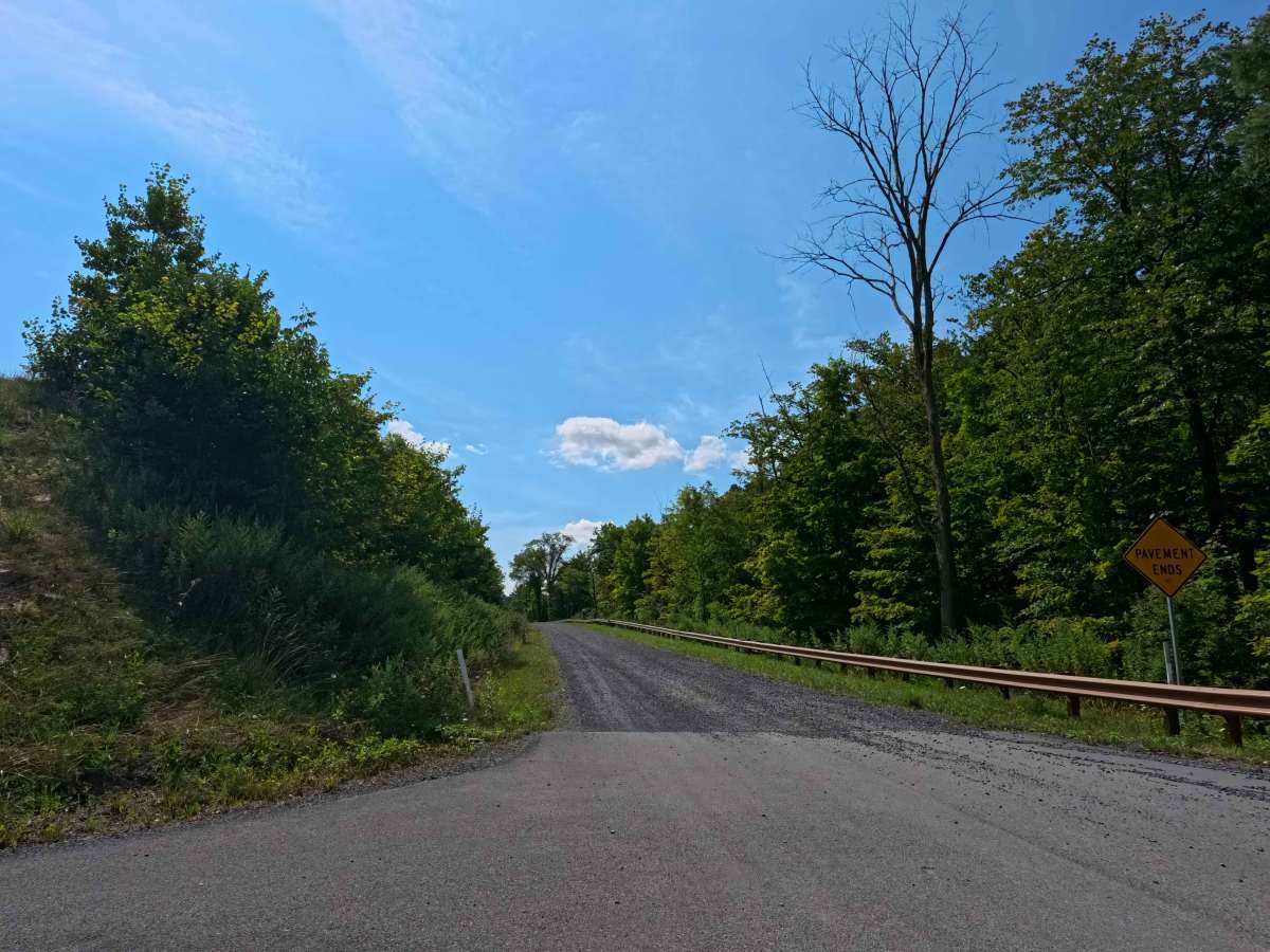 Krise Valley Road photo 5