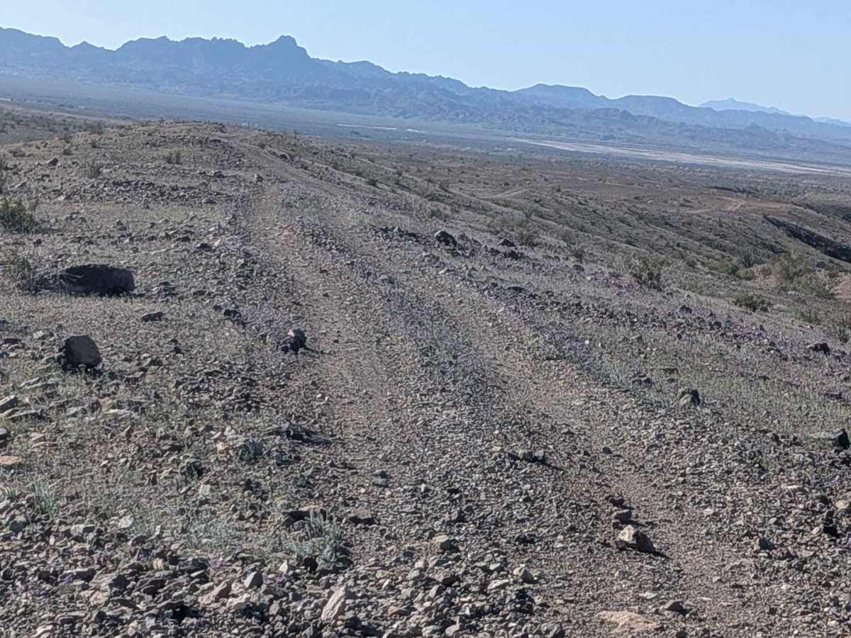 EC1109 trail photo