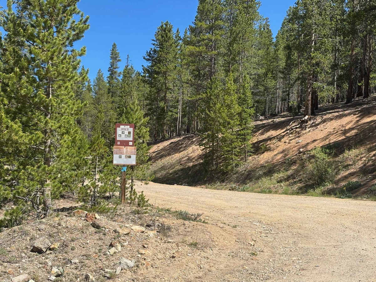 Bear Lake Road photo 2