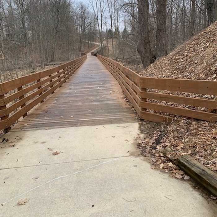 Near Delta East/West Trail