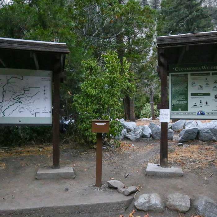 Near Icehouse Saddle via Chapman Trail