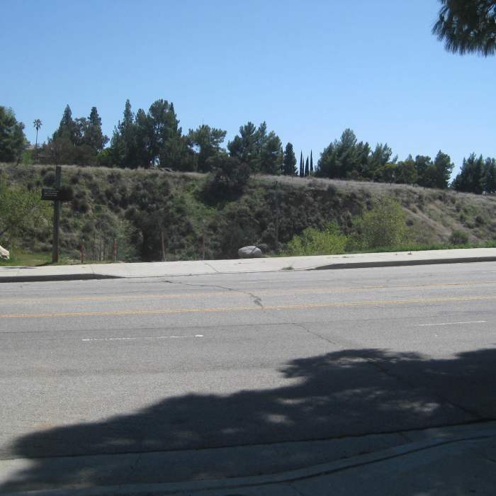 Near Lower Limekiln Canyon