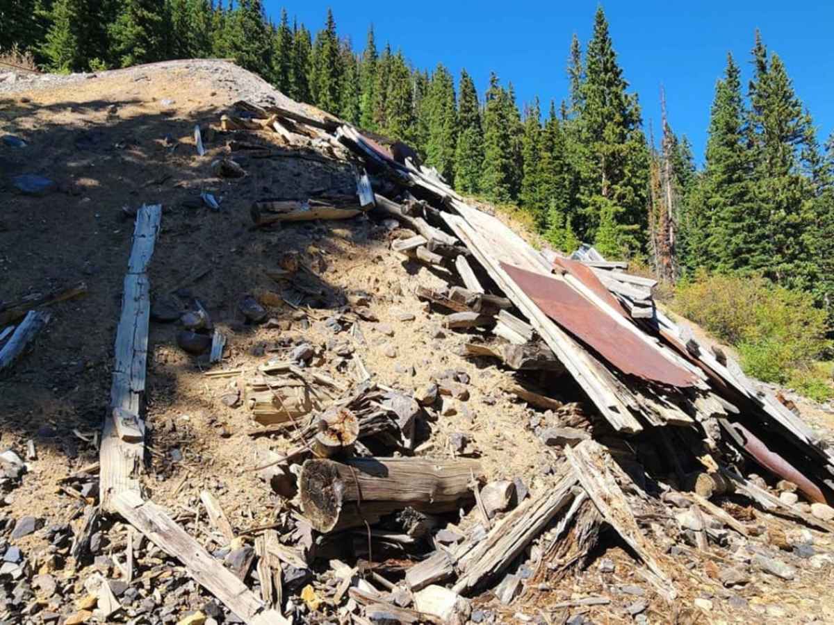 Chatauqua Mine Road trail photo