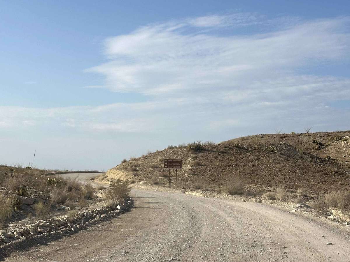 Hot Springs Road photo 2