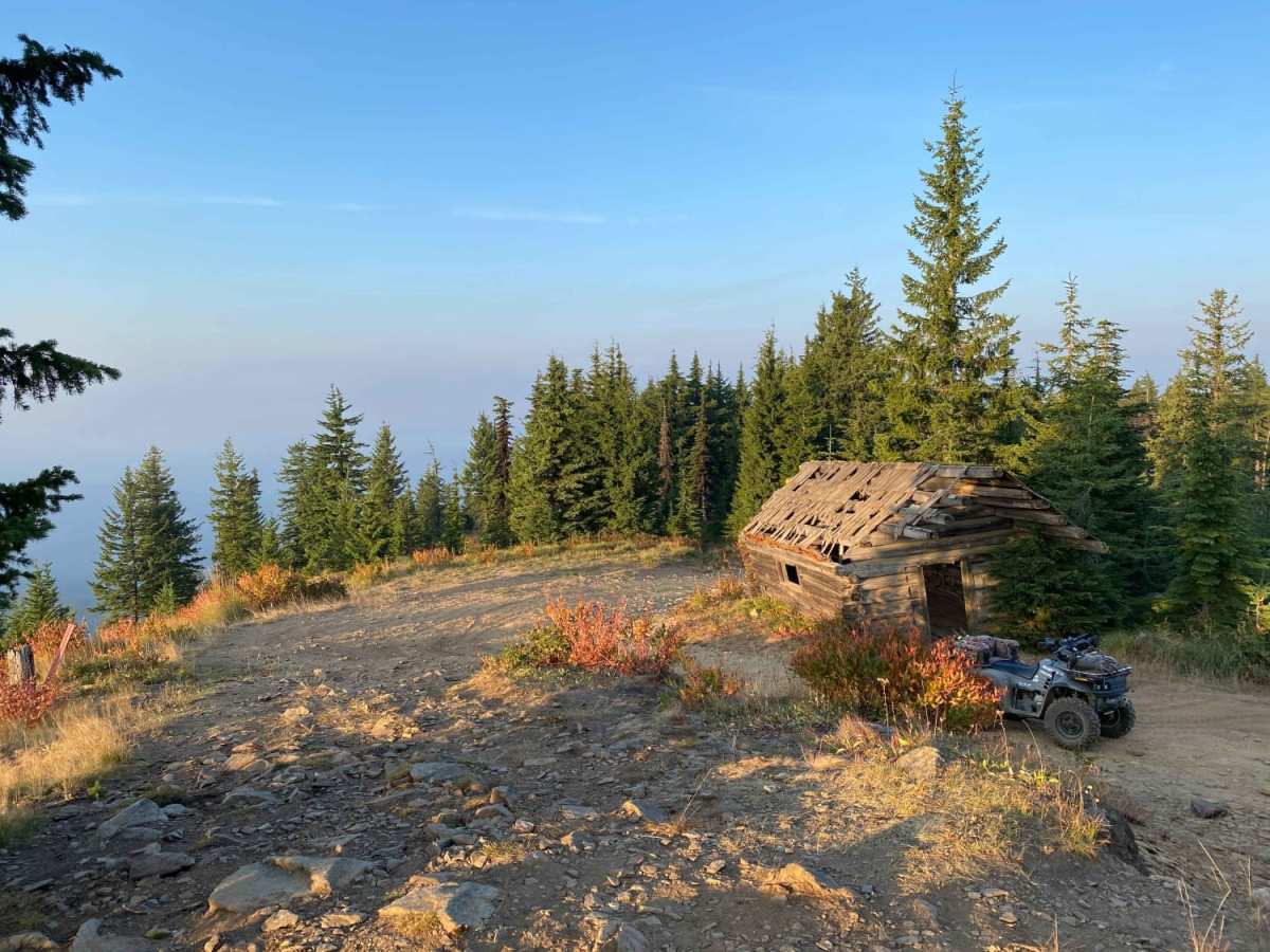 Elk Butte Lookout trail photo