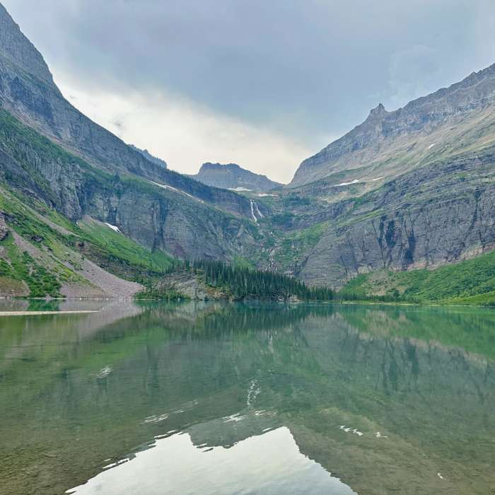Near Continental Divide Trail: Grinnell and Lake Josephine Alternate