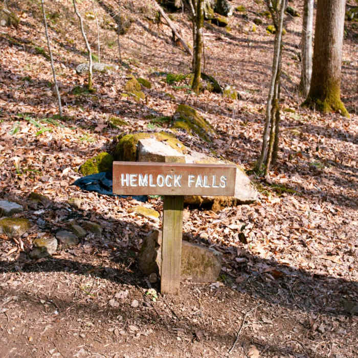 Near Prater Place and Hemlock Falls