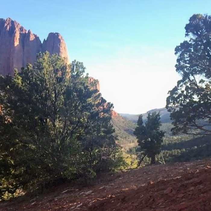 Near La Verkin Creek Trail