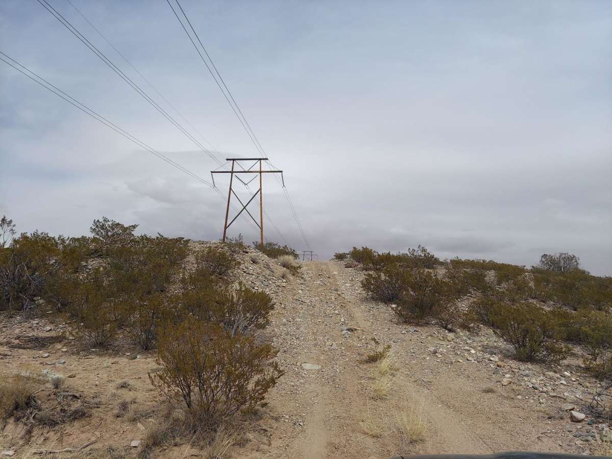 Powerline Pass photo 4
