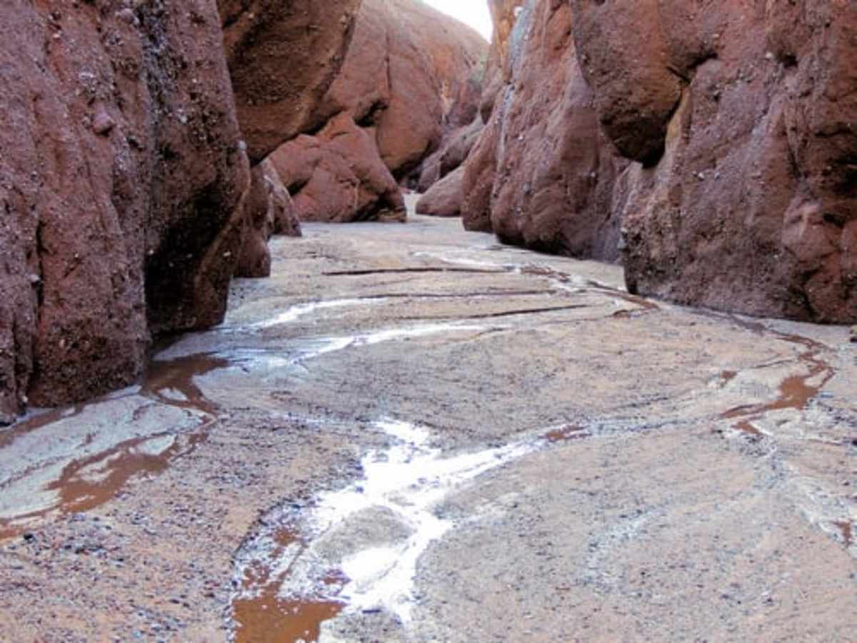 Maggie Slot Canyon trail photo