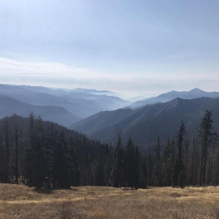 Near Paradise Trailhead to Cliff Lakes
