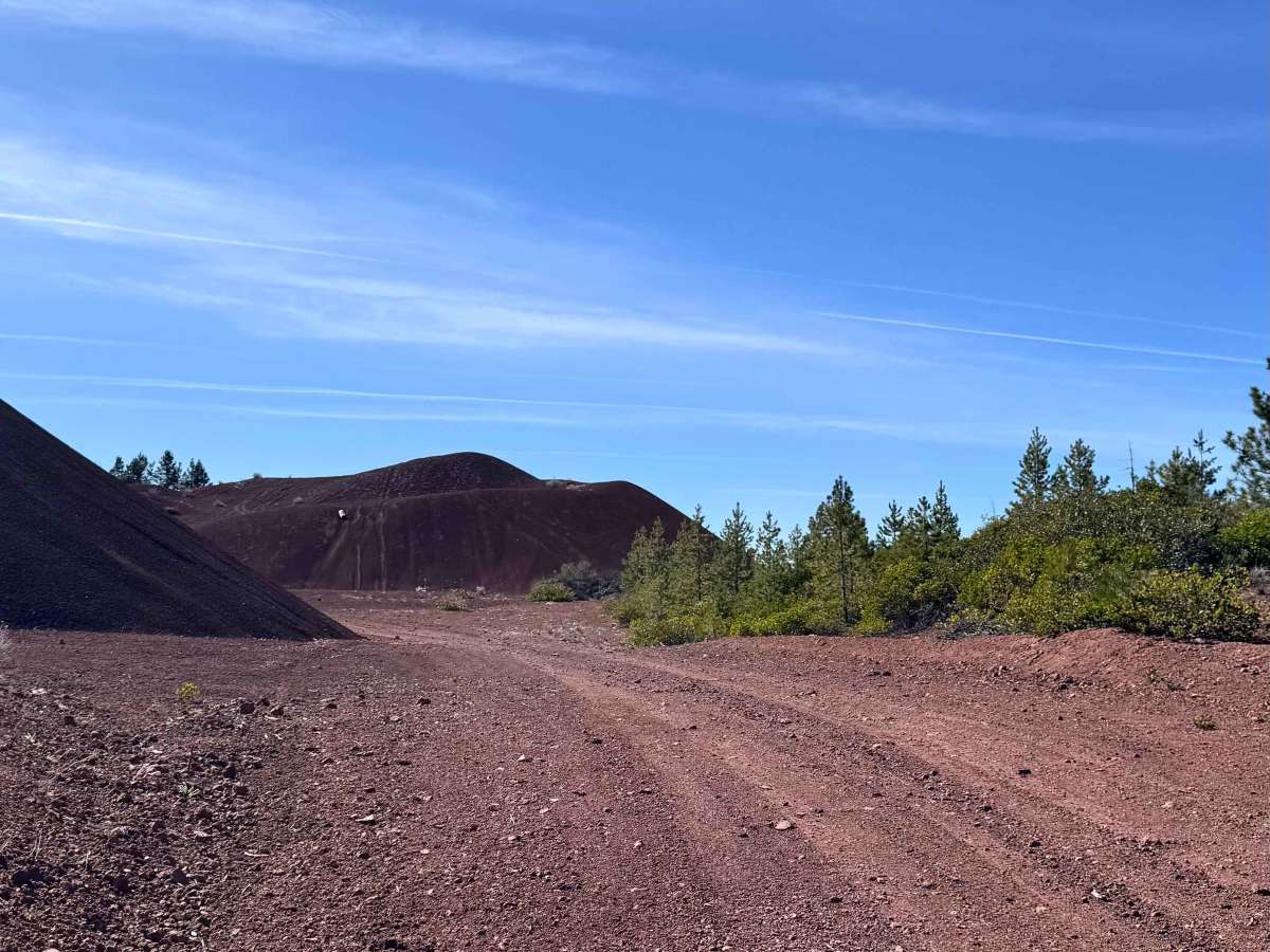 Burnt Butte Pit trail photo