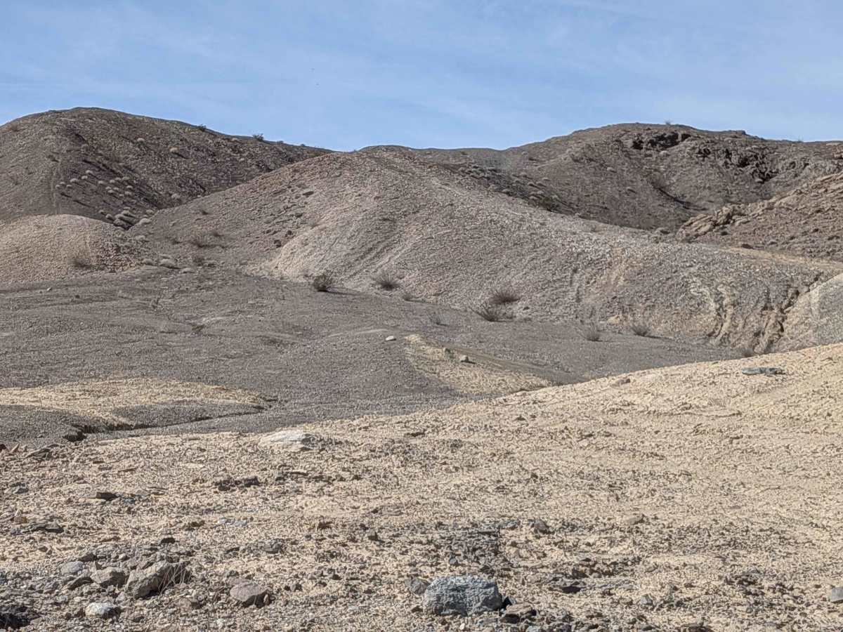 Painted Hills - BLM 214 photo 2