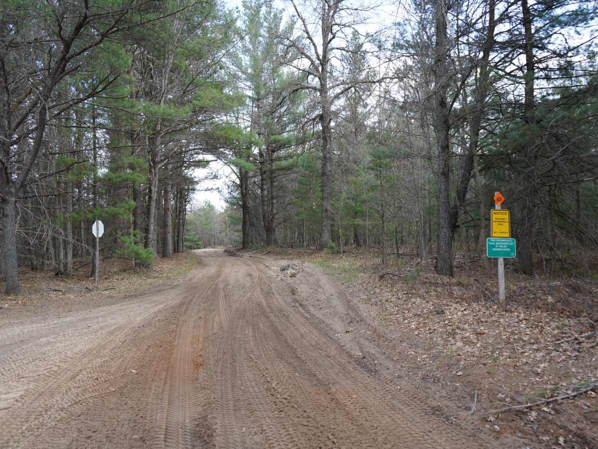 West Marl Lake Trail photo 2