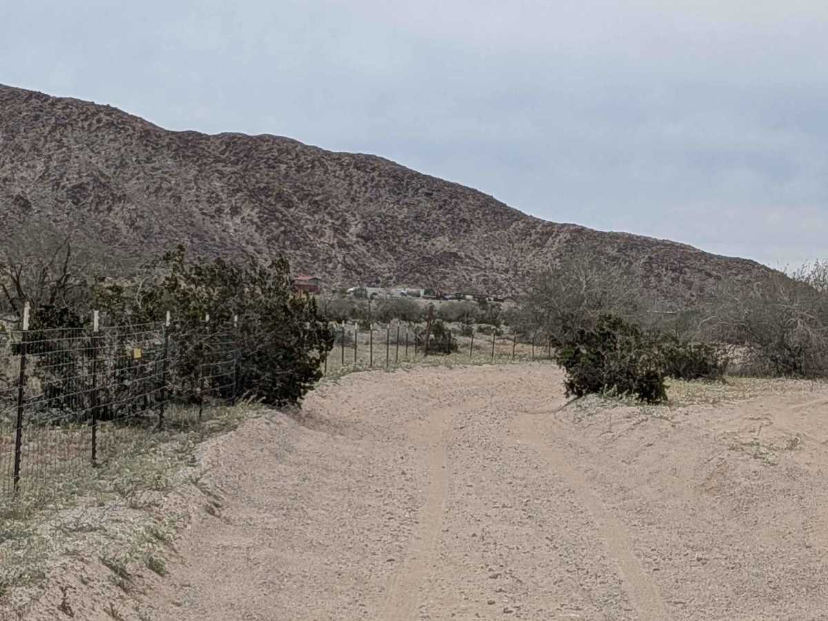 Quarry Road trail photo
