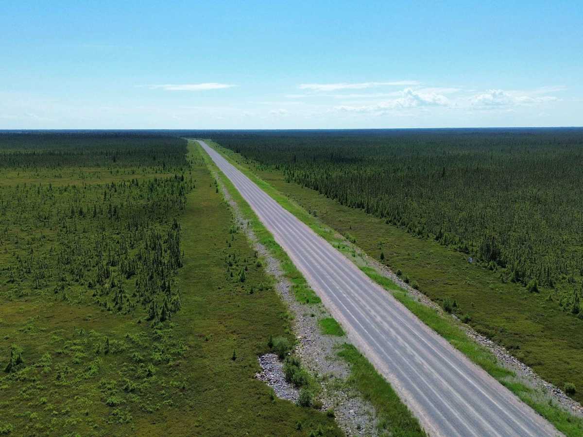 Berens River Road photo 6
