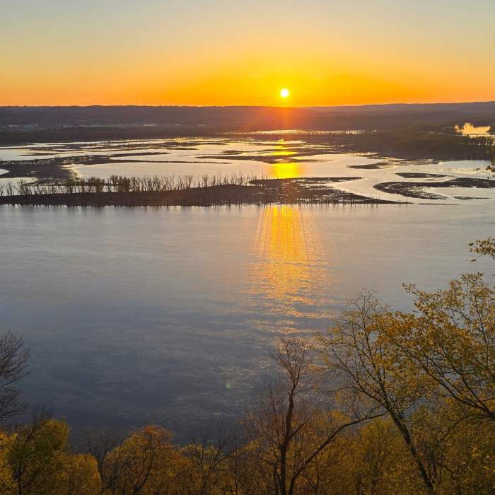 Near Bridal Veil Falls Trail