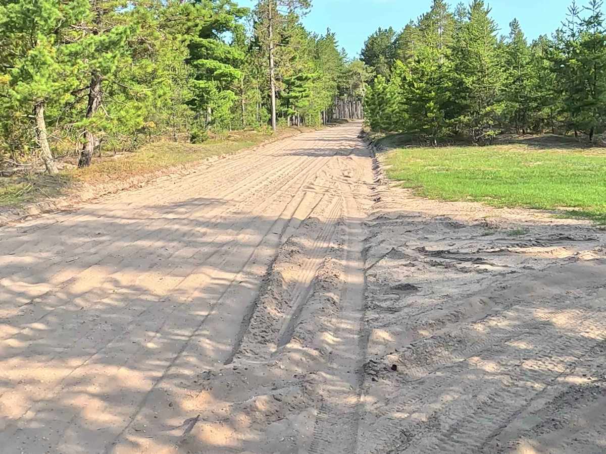 Vermillion Spur North photo 3