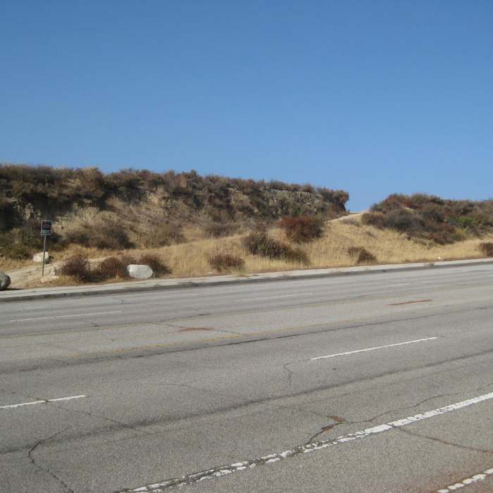 Reseda Boulevard trailhead Near Palisades Trail