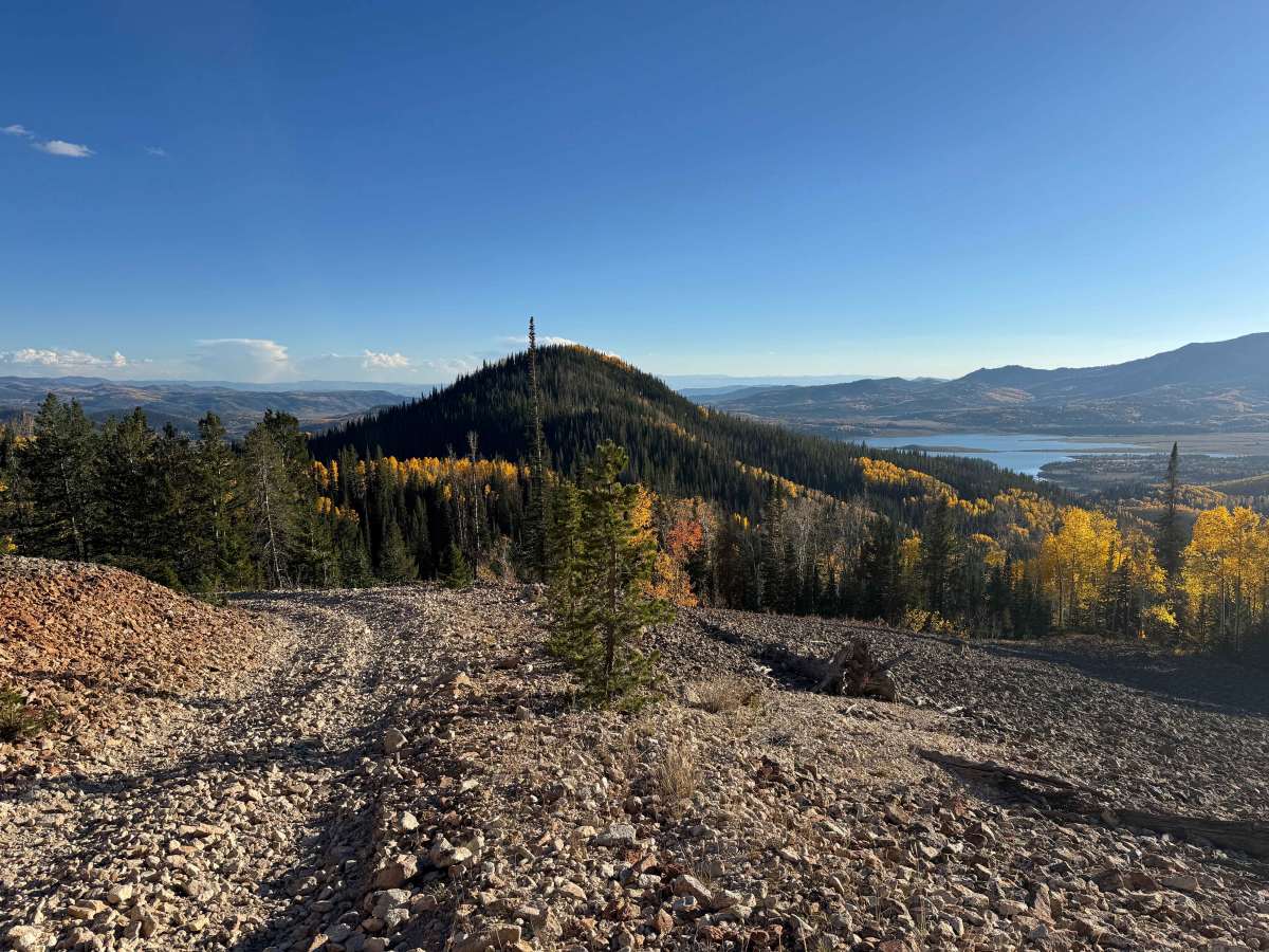 Middle Deep Creek Road trail photo