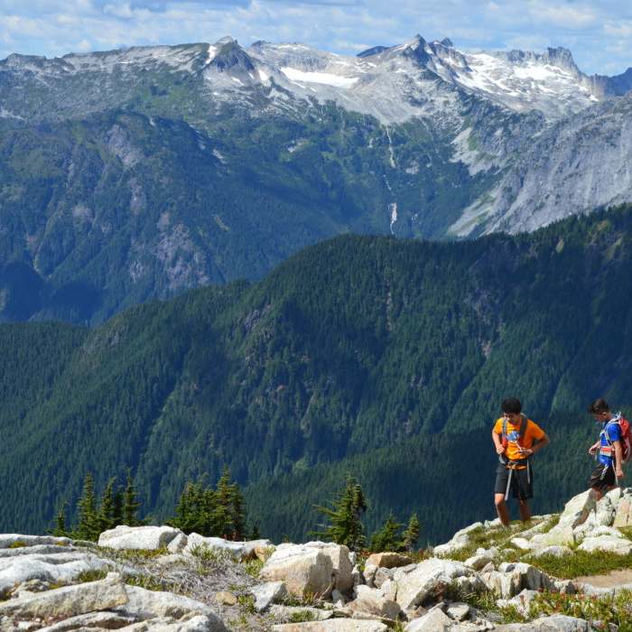 Near Hidden Lake Lookout